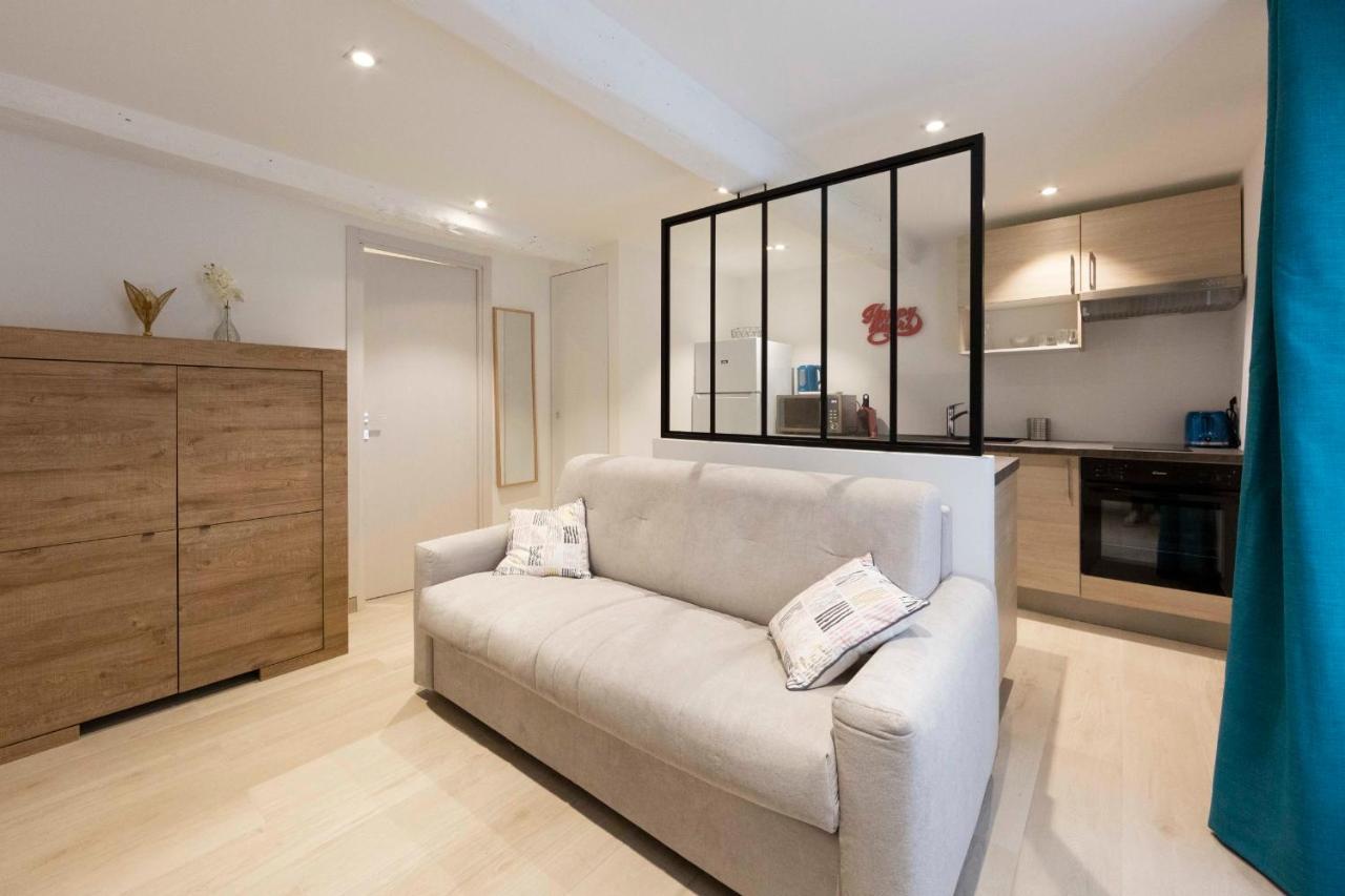Brand-New Atypical Studio In Rue Fourmilliere อองทีบส์ ภายนอก รูปภาพ