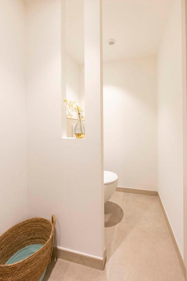Brand-New Atypical Studio In Rue Fourmilliere อองทีบส์ ภายนอก รูปภาพ