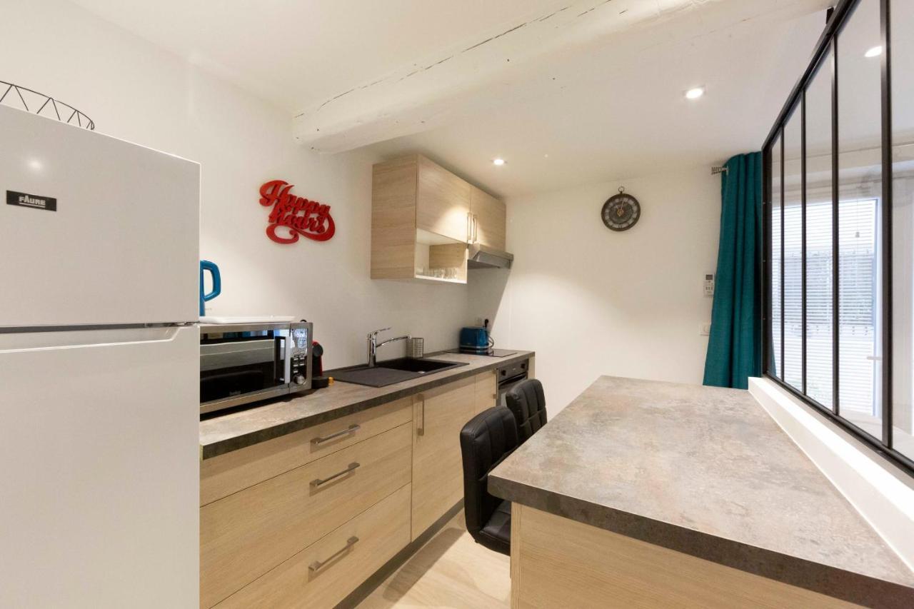 Brand-New Atypical Studio In Rue Fourmilliere อองทีบส์ ภายนอก รูปภาพ